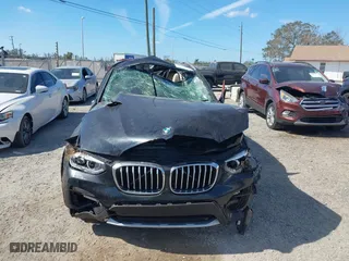 2020 BMW X3 sDrive30i with VIN 5UXTY3C03L9D58004, listed as a IAAI auction lot 40703189 with 1 mi miles. Bid and sale history available at carsss.com. Image 11.