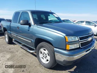 2006 Chevrolet Silverado 1500 LT1 with VIN 1GCEC19T76Z147212, listed as a IAAI auction lot 41777376 with 166,740 mi miles and . Bid and sale history available at DreamBid. Image 1.
