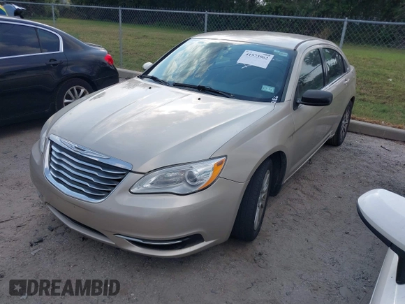 2014 Chrysler 200 LX with VIN 1C3CCBAB3EN123855, listed as a IAAI auction lot 41573962 with 146,495 mi miles and . Bid and sale history available at carsss.com. Image 2.