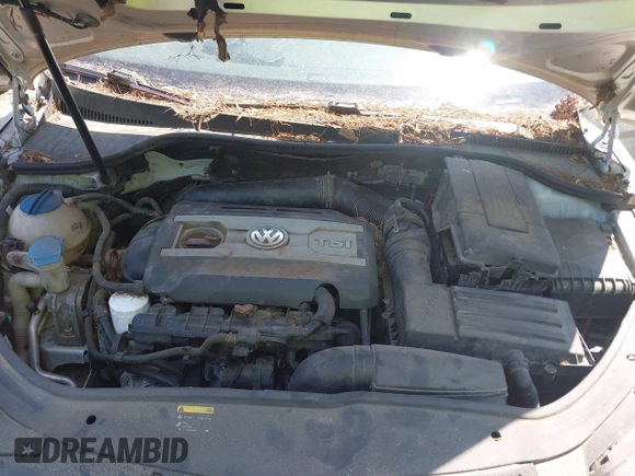 2012 Volkswagen Eos Komfort with VIN WVWBW7AH8CV001621, listed as a IAAI auction lot 41988717 with 146,882 mi miles and . Bid and sale history available at DreamBid. Image 10.