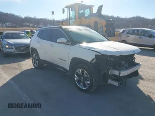 2020 Jeep Compass Limited with VIN 3C4NJDCB7LT159113, listed as a IAAI auction lot 41576805 with 75,921 mi miles. Bid and sale history available at carsss.com. Image 1.