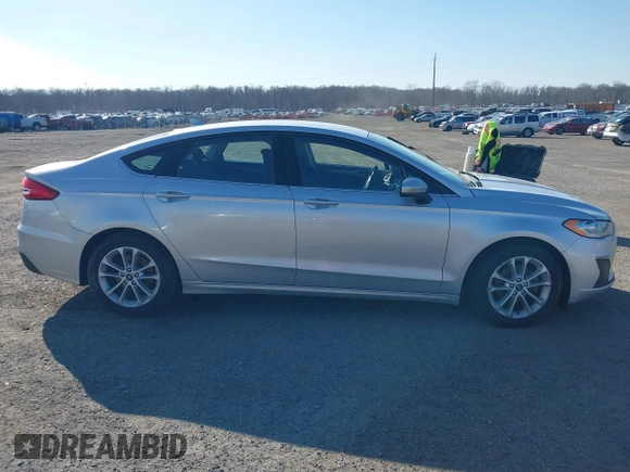 2019 Ford Fusion SE with VIN 3FA6P0HD7KR183757, listed as a IAAI auction lot 41762187 with 120,347 mi miles. Bid and sale history available at carsss.com. Image 13.
