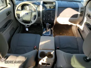 2010 Ford Escape XLS with VIN 1FMCU0C70AKB20439, listed as a Copart auction lot 42294425 with 135,655 mi miles and Clean title. Bid and sale history available at DreamBid. Image 8.