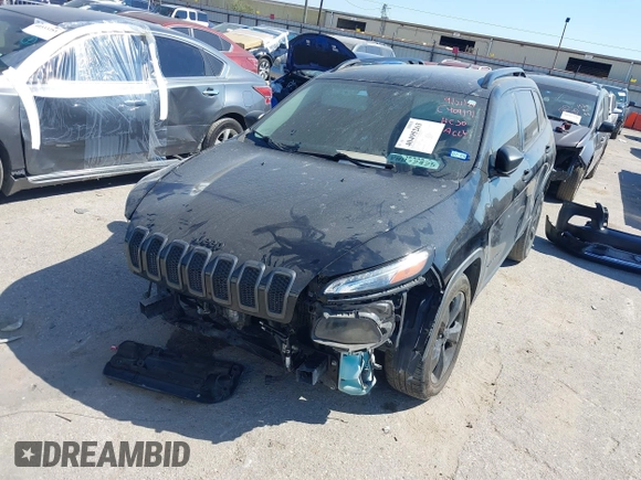 2016 Jeep Cherokee Sport z VIN 1C4PJLAB1GW324322, wystawiony jako IAAI lot #40495263 z przebiegiem 172 654 mil mil oraz . Historia ofert i sprzedaży dostępna na DreamBid. Obrazek 2.