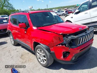 2019 Jeep Renegade Latitude z VIN ZACNJABB5KPJ76737, wystawiony jako IAAI lot #42110824 z przebiegiem 85 543 mil mil oraz . Historia ofert i sprzedaży dostępna na DreamBid. Obrazek 1.