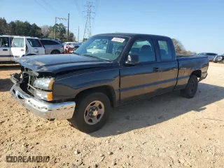 2004 Chevrolet Silverado 1500 Work Truck with VIN 1GCEC19X04Z258782, listed as a Copart auction lot 48362245 with 252,253 mi miles and Salvage Title. Bid and sale history available at carsss.com. Image 1.