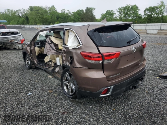 2018 Toyota Highlander Limited z VIN 5TDDZRFH6JS832904, wystawiony jako Copart lot #54109505 z przebiegiem Nie podano mil oraz Nie do naprawy • Non repairable. Historia ofert i sprzedaży dostępna na DreamBid. Obrazek 2.
