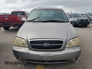 2004 Kia Sedona LX with VIN KNDUP131446570061, listed as a Copart auction lot 74222344 with 0 mi miles and Salvage Title. Bid and sale history available at carsss.com. Image 5.