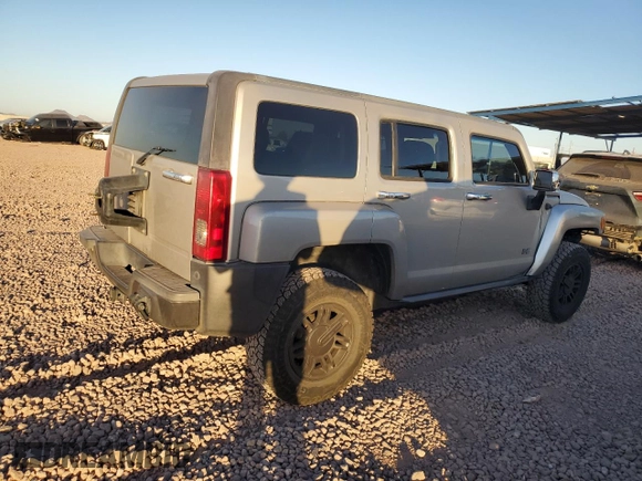 2006 Hummer H3 with VIN 5GTDN136168317572, listed as a Copart auction lot 83262874 with 114,887 mi miles and Salvage Title. Bid and sale history available at DreamBid. Image 3.