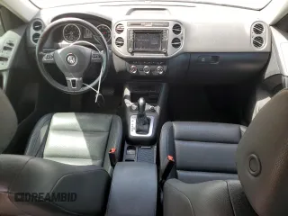 2017 Volkswagen Tiguan S with VIN WVGBV7AX0HK024471, listed as a Copart auction lot 54360875 with 183,469 mi miles and Clean Title. Bid and sale history available at DreamBid. Image 8.