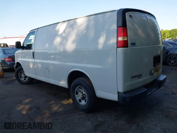 2013 Chevrolet Express Cargo with VIN 1GCWGFCA4D1193430, listed as a IAAI auction lot 42557051 with 245,205 mi miles and . Bid and sale history available at DreamBid. Image 3.