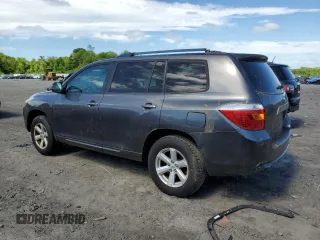 2010 Toyota Highlander with VIN 5TDBK3EH9AS002654, listed as a Copart auction lot 57079375 with 245,701 mi miles and Clean title. Bid and sale history available at DreamBid. Image 2.