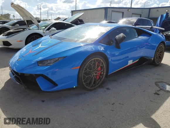 2018 LAMBORGHINI PERFORMANTE z VIN ZHWUD4ZF2JLA08437, wystawiony jako Copart lot #76293594 z przebiegiem Nie podano mil oraz Nie do naprawy • Non repairable. Historia ofert i sprzedaży dostępna na DreamBid. Obrazek 1.