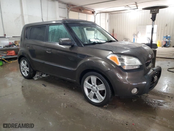 2010 Kia Soul ! with VIN KNDJT2A22A7062256, listed as a Copart auction lot 49966715 with 214,833 mi miles and Salvage Title. Bid and sale history available at carsss.com. Image 4.