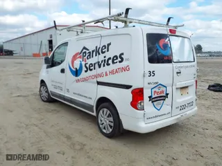 2015 Nissan NV200 SV with VIN 3N6CM0KN4FK693888, listed as a IAAI auction lot 41481395 with 195,214 mi miles. Bid and sale history available at carsss.com. Image 3.