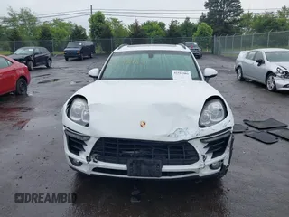 2016 Porsche Macan S with VIN WP1AB2A59GLB47204, listed as a IAAI auction lot 42512482 with 146,586 mi miles and . Bid and sale history available at DreamBid. Image 12.