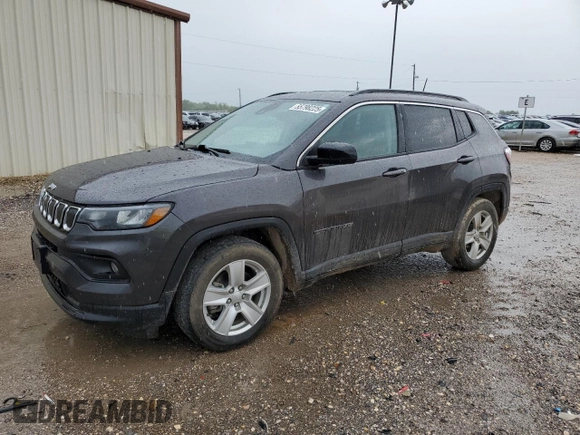 2022 Jeep Compass Latitude с VIN 3C4NJCBB4NT174893, выставлен на аукционе Copart как лот 55798225 с пробегом 76 921 миль миль и Списание • Salvage title. История ставок и продаж доступна на DreamBid. Изображение 1.