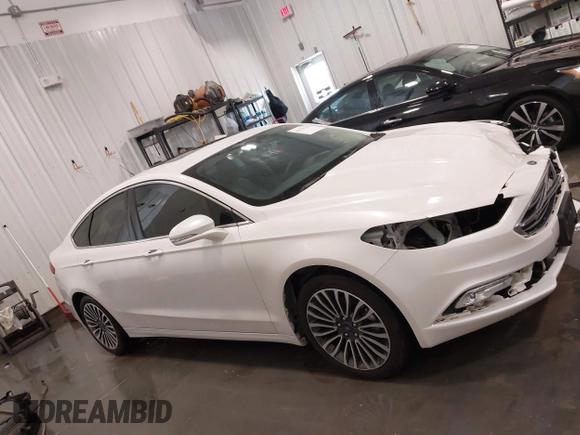 2017 Ford Fusion SE z VIN 3FA6P0HD5HR367474, wystawiony jako IAAI lot #42179210 z przebiegiem 81 852 mil mil oraz . Historia ofert i sprzedaży dostępna na DreamBid. Obrazek 14.