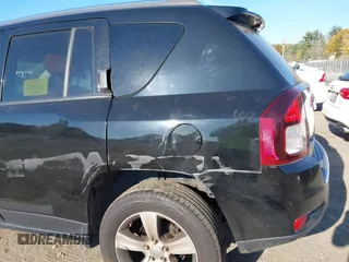 2017 Jeep Compass Latitude with VIN 1C4NJDEB7HD113209, listed as a IAAI auction lot 40633668 with 96,264 mi miles and . Bid and sale history available at DreamBid. Image 18.
