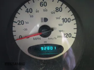 2004 Chrysler PT Cruiser z VIN 3C4FY48B24T216666, wystawiony jako IAAI lot #42056141 z przebiegiem 92 801 mil mil oraz . Historia ofert i sprzedaży dostępna na DreamBid. Obrazek 7.