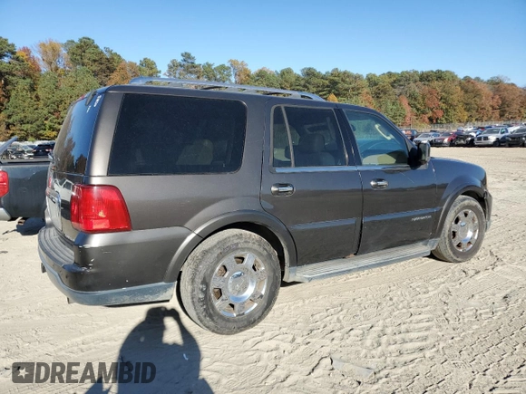 2005 Lincoln Navigator Luxury with VIN 5LMFU28555LJ00538, listed as a Copart auction lot 78128474 with 215,834 mi miles and Salvage Title. Bid and sale history available at carsss.com. Image 3.