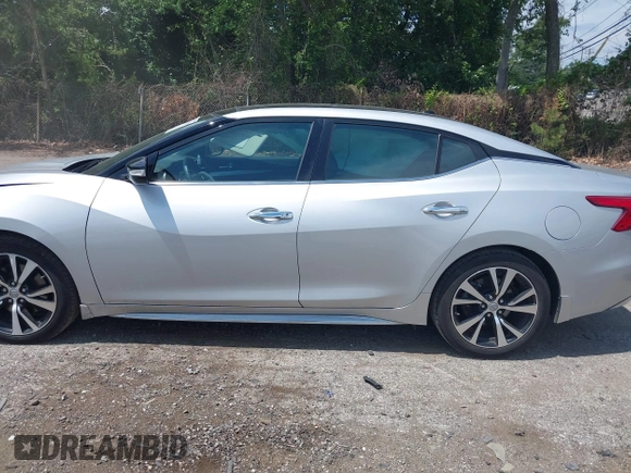 2018 Nissan Maxima SL with VIN 1N4AA6AP3JC391392, listed as a IAAI auction lot 42581182 with 31,195 mi miles and . Bid and sale history available at DreamBid. Image 15.