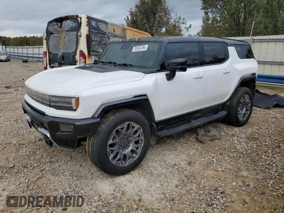 2024 GMC Hummer EV 3X z VIN 1GKB0RDC7RU103508, wystawiony jako Copart lot #79104704 z przebiegiem Nie podano mil oraz Szkody całkowita. Historia ofert i sprzedaży dostępna na DreamBid. Obrazek 1.
