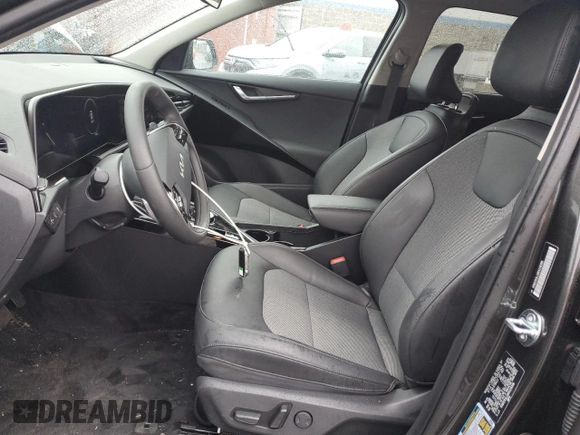 2024 Kia Niro Wind with VIN KNDCR3L18R5128396, listed as a Copart auction lot 46113855 with 4,999 mi miles and Salvage Title. Bid and sale history available at DreamBid. Image 7.