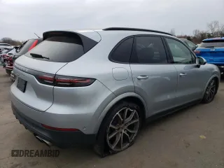2023 Porsche Cayenne S z VIN WP1AB2AY2PDA14143, wystawiony jako Copart lot #48045204 z przebiegiem 37 303 mil mil oraz . Historia ofert i sprzedaży dostępna na DreamBid. Obrazek 3.