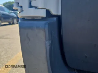 2018 Ford Transit с VIN 1FTYR1YG7JKA30182, выставлен на аукционе IAAI как лот 42774231 с пробегом 103 209 миль миль и . История ставок и продаж доступна на DreamBid. Изображение 24.