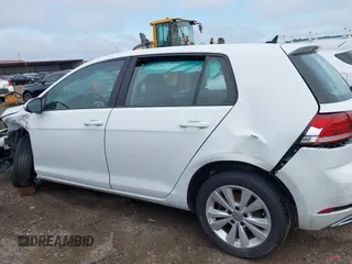 2021 Volkswagen Golf TSI z VIN 3VWG57AU9MM001027, wystawiony jako IAAI lot #42072074 z przebiegiem 81 819 mil mil oraz . Historia ofert i sprzedaży dostępna na DreamBid. Obrazek 15.