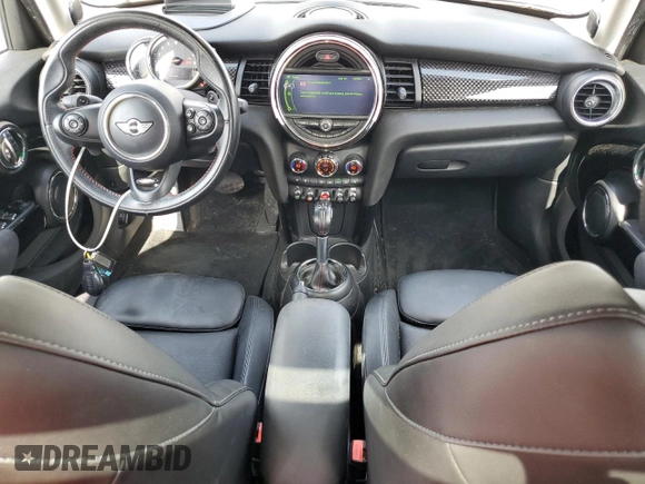 2018 MINI Hardtop 4 Door Cooper S с VIN WMWXU3C5XJ2F51599, выставлен на аукционе Copart как лот 59171195 с пробегом 53 484 миль миль и Списание • Salvage title. История ставок и продаж доступна на DreamBid. Изображение 8.