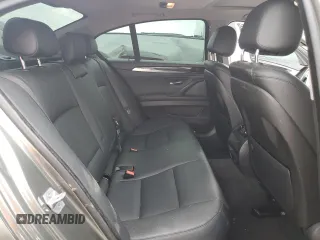 2014 BMW 5 Series 528i z VIN WBA5A5C56ED512012, wystawiony jako Copart lot #54426355 z przebiegiem 101 531 mil mil oraz Szkoda całkowita • Salvage title. Historia ofert i sprzedaży dostępna na DreamBid. Obrazek 10.