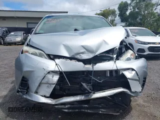 2019 Toyota Sienna L с VIN 5TDZZ3DC2KS005851, выставлен на аукционе IAAI как лот 41992778 с пробегом 99 580 миль миль и . История ставок и продаж доступна на DreamBid. Изображение 12.
