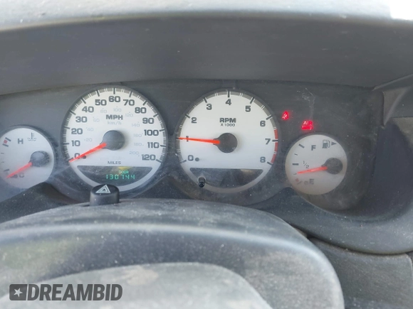 2005 Dodge Neon SXT with VIN 1B3ES56C95D266052, listed as a IAAI auction lot 42154635 with 130,744 mi miles and . Bid and sale history available at carsss.com. Image 7.