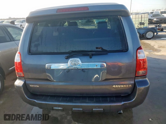 2008 Toyota 4Runner SR5 с VIN JTEZU14R08K017502, выставлен на аукционе Copart как лот 45976645 с пробегом 239 370 миль миль и Списание • Salvage title. История ставок и продаж доступна на DreamBid. Изображение 6.