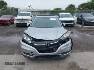 2017 Honda HR-V EX with VIN 3CZRU5H58HM724188, listed as a IAAI auction lot 41911570 with 100,132 mi miles. Bid and sale history available at carsss.com. Image 6.