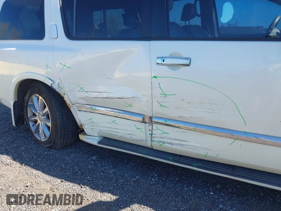 2010 Infiniti QX56 with VIN 5N3ZA0NE7AN909000, listed as a IAAI auction lot 42044598 with 284,698 mi miles. Bid and sale history available at carsss.com. Image 6.
