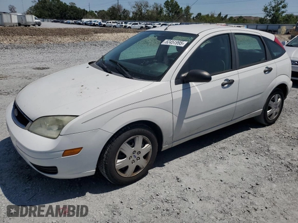 2005 Ford Focus S with VIN 3FAFP37N65R120732, listed as a Copart auction lot 52451995 with 118,612 mi miles and Clean Title. Bid and sale history available at carsss.com. Image 1.