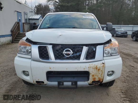 2013 Nissan Titan SV with VIN 1N6AA0EC4DN312512, listed as a Copart auction lot 83015714 with 183,015 mi miles and Salvage title. Bid and sale history available at DreamBid. Image 5.