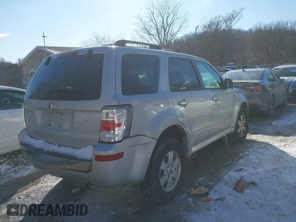 2008 Mercury Mariner with VIN 4M2CU91Z68KJ45797, listed as a IAAI auction lot 41615117 with 87,936 mi miles. Bid and sale history available at carsss.com. Image 4.