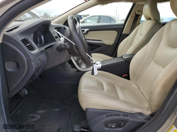 2016 Volvo V60 T5 Drive-E Premier with VIN YV140MEK8G1298167, listed as a Copart auction lot 71260243 with 87,826 mi miles. Bid and sale history available at carsss.com. Image 7.