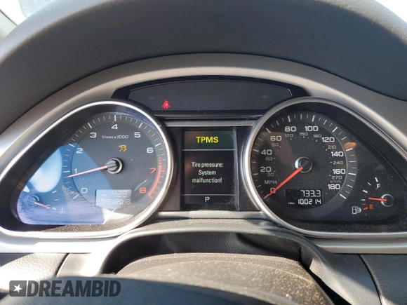 2015 Audi Q7 Premium Plus z VIN WA1LGAFE8FD014144, wystawiony jako Copart lot #56040275 z przebiegiem 100 214 mil mil oraz Szkoda całkowita • Salvage title. Historia ofert i sprzedaży dostępna na DreamBid. Obrazek 9.