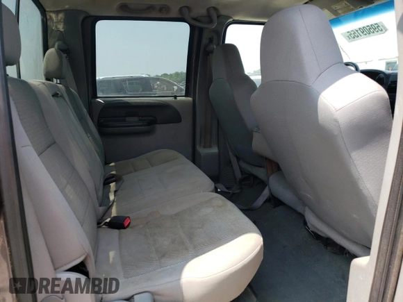 2005 Ford F-250 XL with VIN 1FTSW21P55EA70134, listed as a Copart auction lot 59509155 with 210,758 mi miles and Salvage title. Bid and sale history available at DreamBid. Image 10.