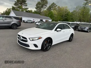 2019 Mercedes-Benz A 220 z VIN WDD3G4FB1KW000720, wystawiony jako Copart lot #56886445 z przebiegiem 108 014 mil mil oraz Czysty tytuł • Clean title. Historia ofert i sprzedaży dostępna na DreamBid. Obrazek 1.