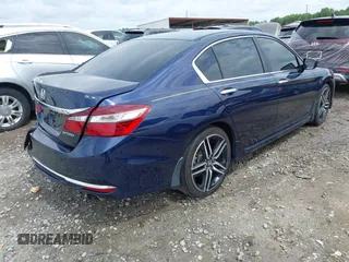 2016 Honda Accord Sport z VIN 1HGCR2F59GA046384, wystawiony jako IAAI lot #42460840 z przebiegiem 184 329 mil mil oraz . Historia ofert i sprzedaży dostępna na DreamBid. Obrazek 4.