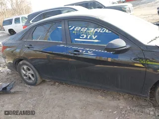 2021 Hyundai Elantra SE with VIN 5NPLL4AG8MH025566, listed as a IAAI auction lot 41081109 with 75,023 mi miles. Bid and sale history available at carsss.com. Image 13.