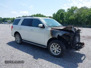 2021 Ford Expedition XLT с VIN 1FMJU1JT1MEA53043, выставлен на аукционе IAAI как лот 40342281 с пробегом 20 800 миль миль и . История ставок и продаж доступна на DreamBid. Изображение 1.