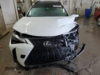 2023 Lexus UX 250h F Sport z VIN JTHB6JBH4P2135480, wystawiony jako Copart lot #81523784 z przebiegiem Nie podano mil oraz Szkody całkowita. Historia ofert i sprzedaży dostępna na DreamBid. Obrazek 5.