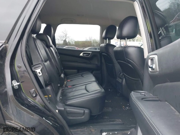 2014 Nissan Pathfinder SL with VIN 5N1AR2MM1EC715812, listed as a IAAI auction lot 41931093 with 156,786 mi miles. Bid and sale history available at carsss.com. Image 8.